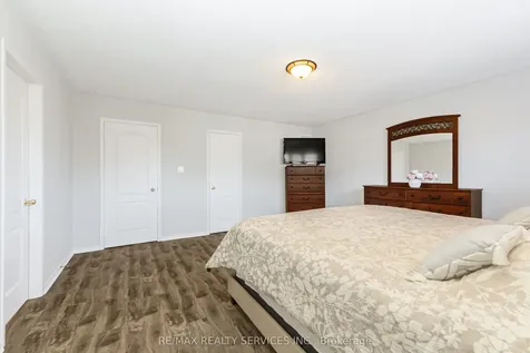 295 Queen Mary Drive Brampton ON L7A 3R1
