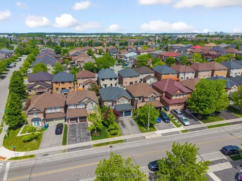 295 Queen Mary Drive Brampton ON L7A 3R1