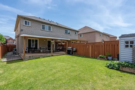 156 Sahara Trail Brampton ON L6R 1P6