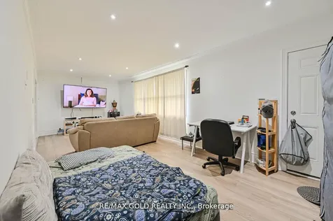 59 Marysfield Drive Brampton ON L6P 0J2