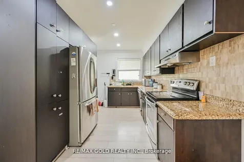 59 Marysfield Drive Brampton ON L6P 0J2