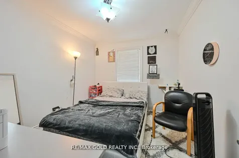 59 Marysfield Drive Brampton ON L6P 0J2