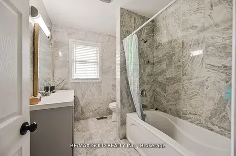 59 Marysfield Drive Brampton ON L6P 0J2