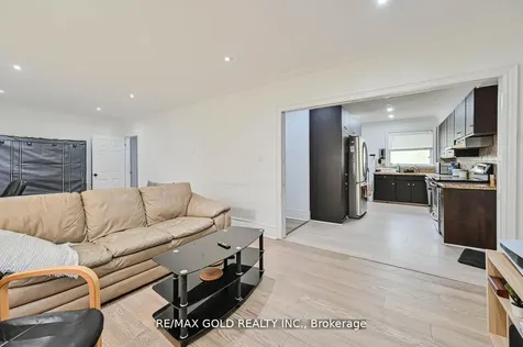 59 Marysfield Drive Brampton ON L6P 0J2