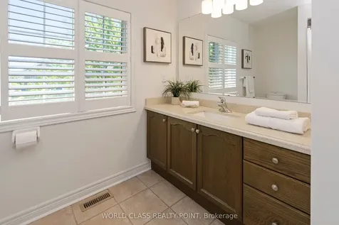 3795 Lacman Trail Mississauga ON L5M 6X8