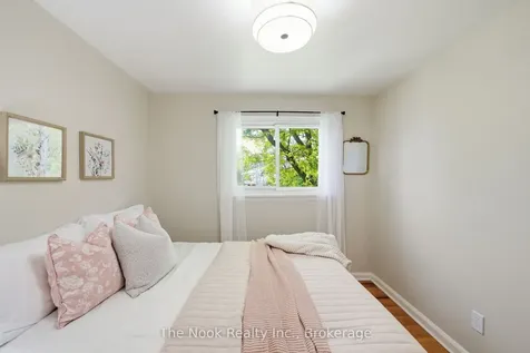 1254 Playford Road Mississauga ON L5J 3V7