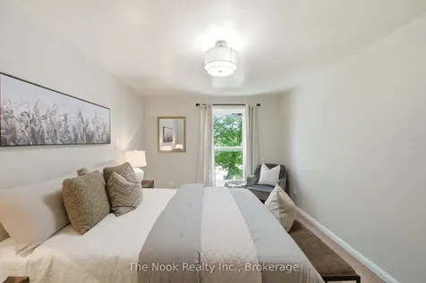 1254 Playford Road Mississauga ON L5J 3V7