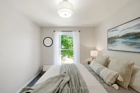 1254 Playford Road Mississauga ON L5J 3V7