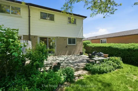 1254 Playford Road Mississauga ON L5J 3V7