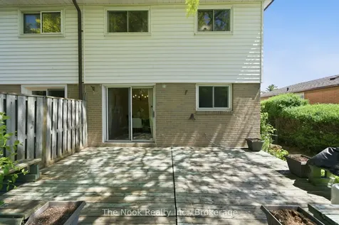 1254 Playford Road Mississauga ON L5J 3V7