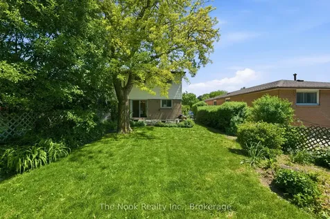 1254 Playford Road Mississauga ON L5J 3V7