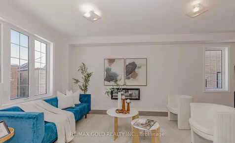 25 Sapwood Crescent Brampton ON L6Z 0K8
