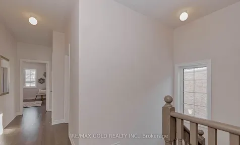 25 Sapwood Crescent Brampton ON L6Z 0K8