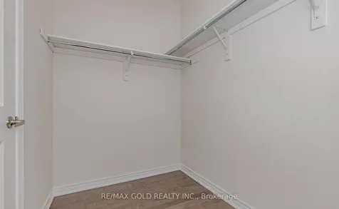 25 Sapwood Crescent Brampton ON L6Z 0K8
