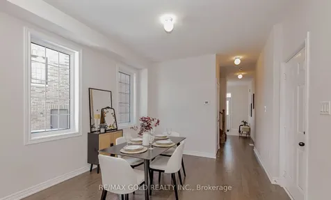 25 Sapwood Crescent Brampton ON L6Z 0K8