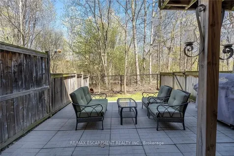 233 Duskywing Way Oakville ON L6L 0C5
