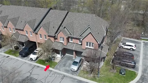 233 Duskywing Way Oakville ON L6L 0C5