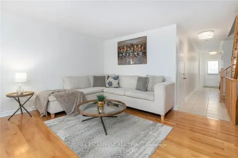 233 Duskywing Way Oakville ON L6L 0C5