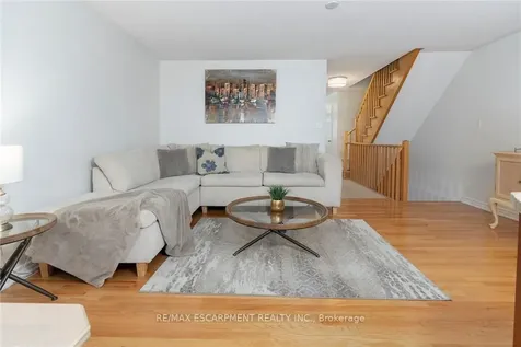233 Duskywing Way Oakville ON L6L 0C5