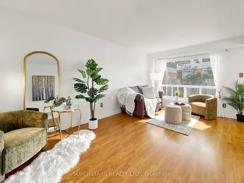 3025 Cedarglen Gate Mississauga ON L5C 2V7