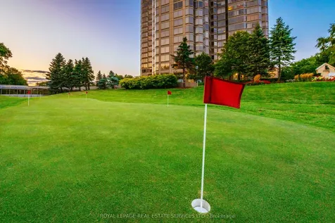 1 Palace Pier Court Toronto ON M8V 3W9