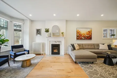 29 Parkside Drive Toronto ON M6R 2Y7