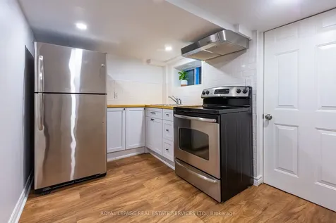 29 Parkside Drive Toronto ON M6R 2Y7