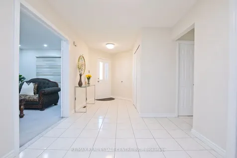 34 Smithers Crescent Brampton ON L6Y 3K8