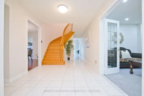 34 Smithers Crescent Brampton ON L6Y 3K8