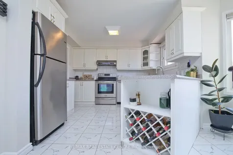 34 Smithers Crescent Brampton ON L6Y 3K8