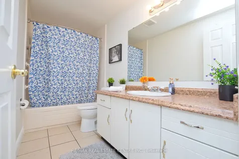 34 Smithers Crescent Brampton ON L6Y 3K8