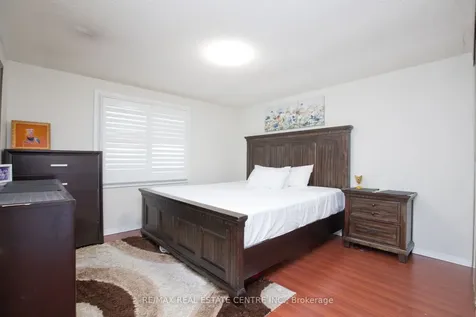 34 Smithers Crescent Brampton ON L6Y 3K8