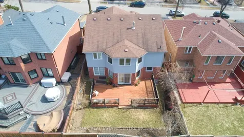 34 Smithers Crescent Brampton ON L6Y 3K8