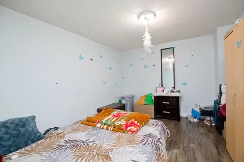 34 Smithers Crescent Brampton ON L6Y 3K8