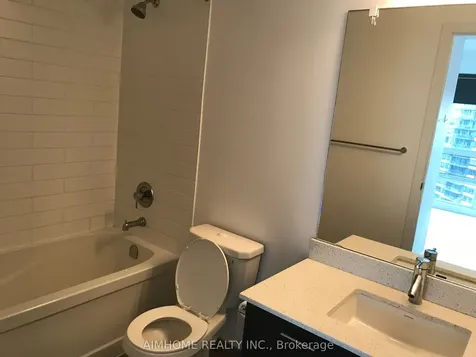 2200 Lake Shore Boulevard W Toronto ON M8V 1A4