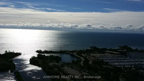 2200 Lake Shore Boulevard W Toronto ON M8V 1A4