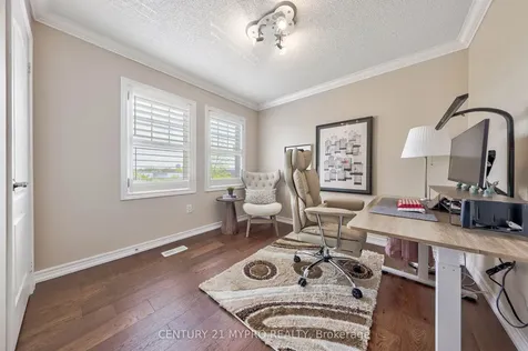 270 Duncan Lane Milton ON L9T 7A8