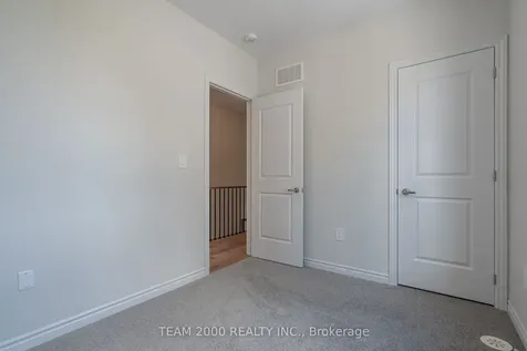 5965 Saigon Street Mississauga ON L5V 0E9