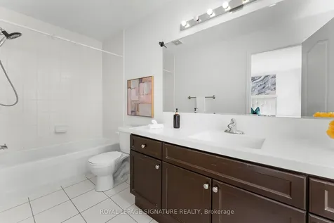 22 Donomore Drive Brampton ON L7A 0S7