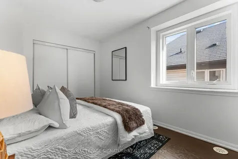 22 Donomore Drive Brampton ON L7A 0S7