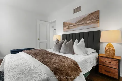22 Donomore Drive Brampton ON L7A 0S7