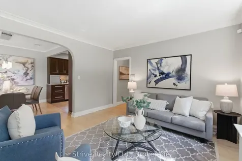 53 Monkton Avenue Toronto ON M8Z 4N4