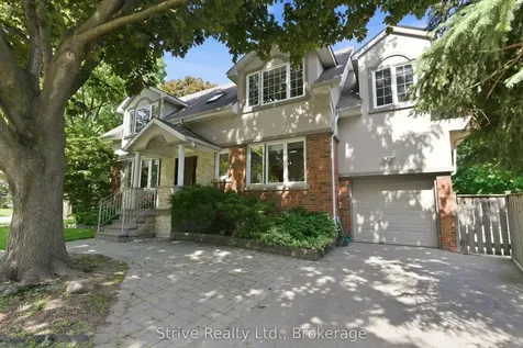 53 Monkton Avenue Toronto ON M8Z 4N4