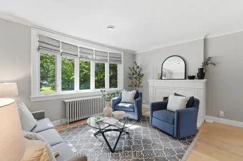 53 Monkton Avenue Toronto ON M8Z 4N4
