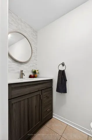 1575 South Parade Court Mississauga ON L5M 6E9