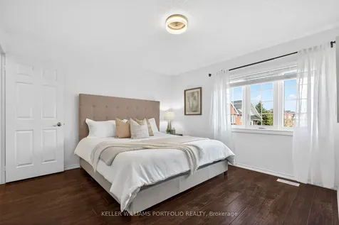 1575 South Parade Court Mississauga ON L5M 6E9