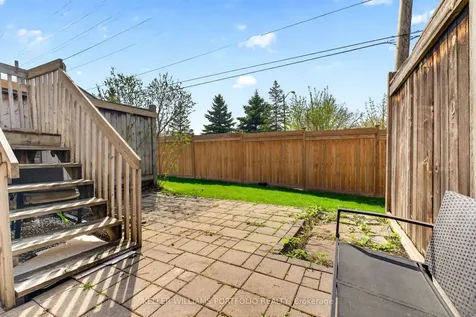 1575 South Parade Court Mississauga ON L5M 6E9