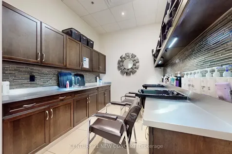 9 - 2800 Skymark Avenue Mississauga ON L4W 5A7