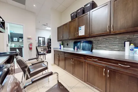 9 - 2800 Skymark Avenue Mississauga ON L4W 5A7