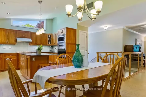 1055 Welwyn Drive Mississauga ON L5J 3J2